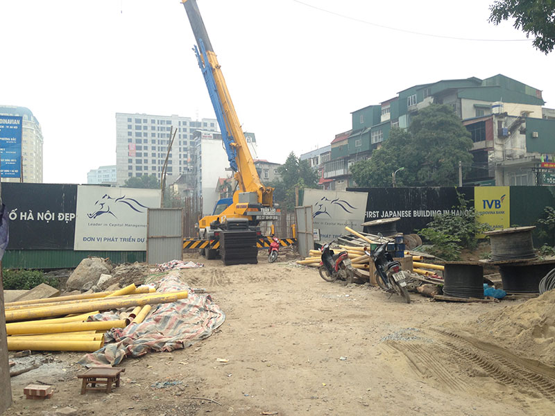 Căn hộ 85 tỷ đồng bỏ hoang bên đường vành đai 3